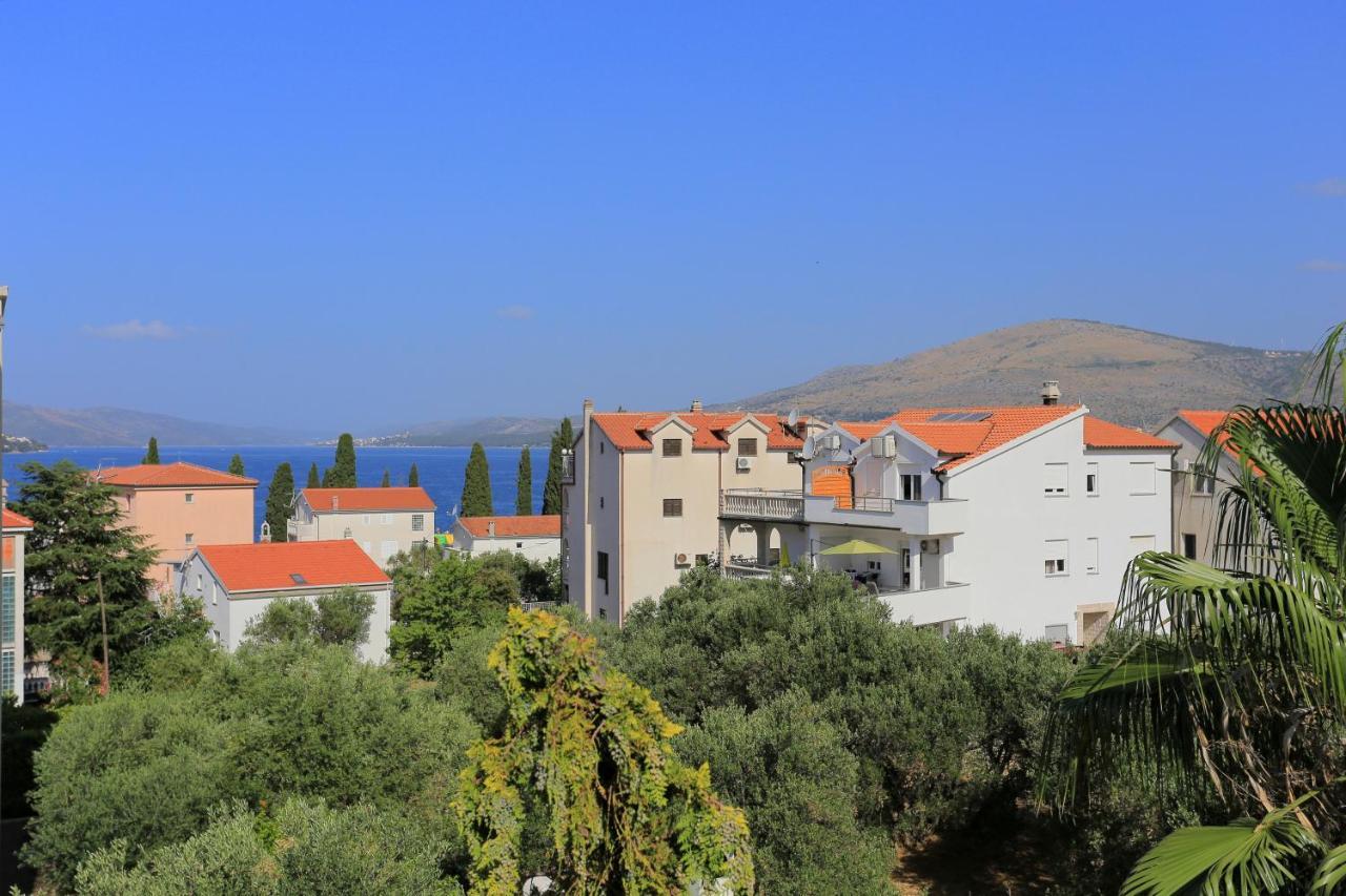 Apartments By The Sea Okrug Gornji, Ciovo - 1069 Trogir Exteriér fotografie